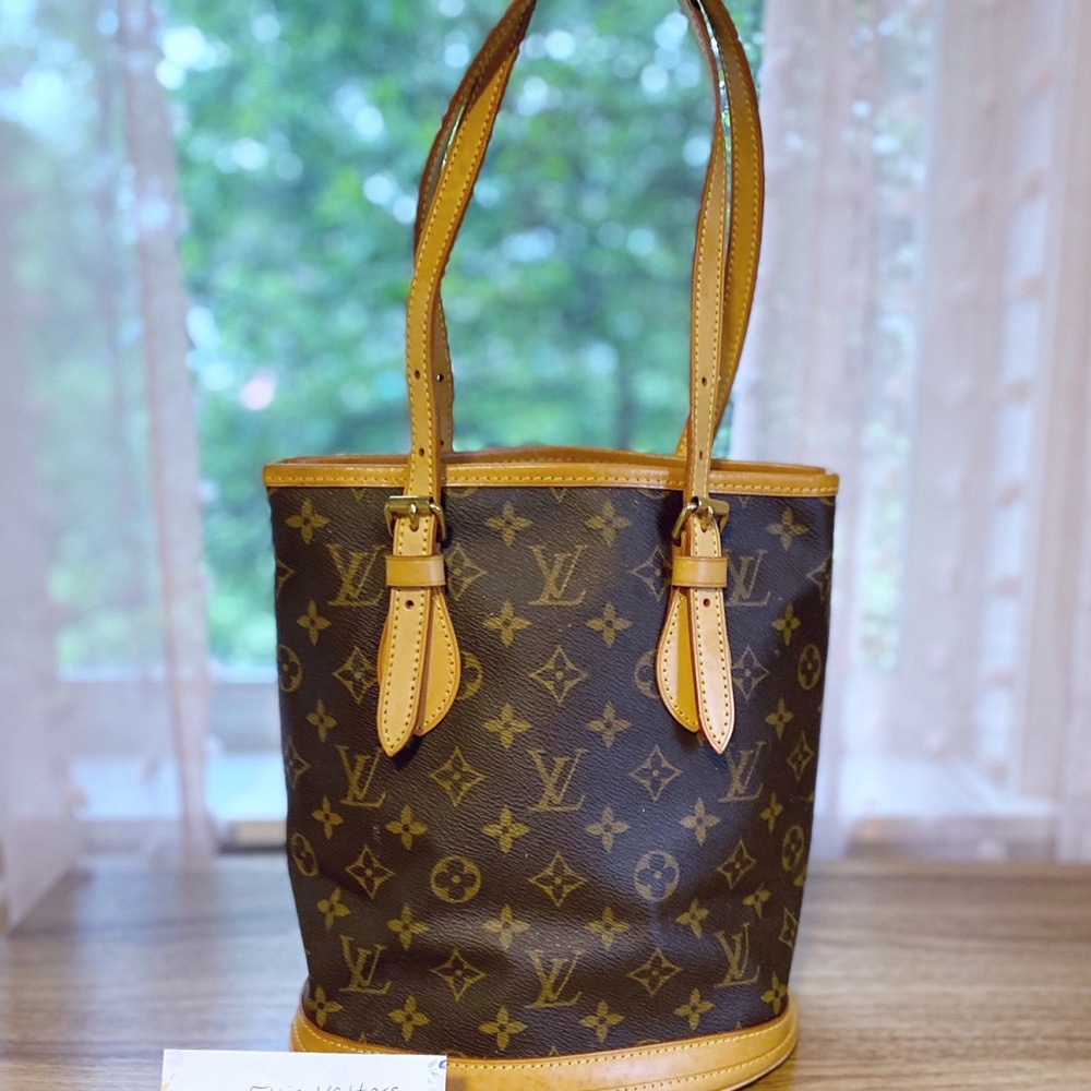 Sold - Louis Vuitton Bucket PM